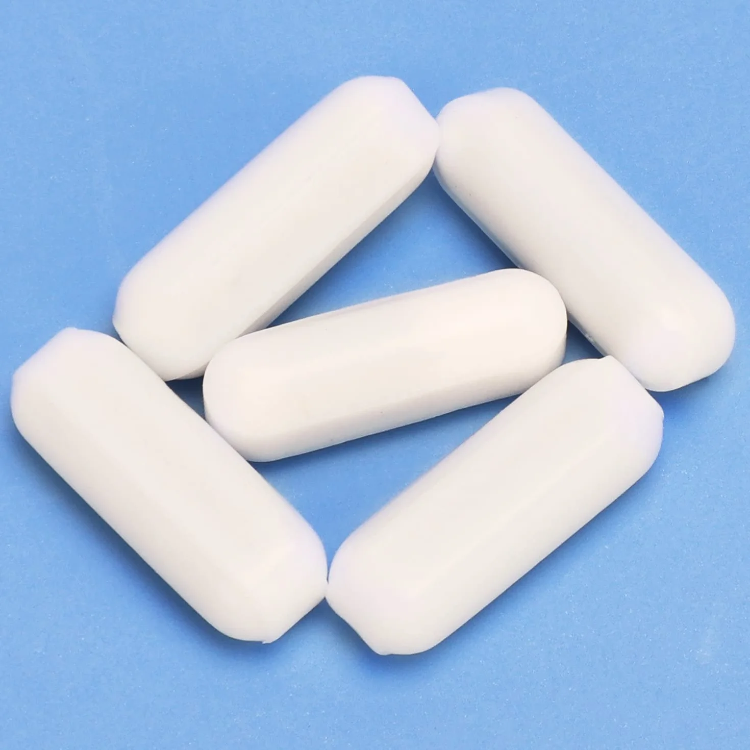 Labasics 5-częściowy zestaw magnetycznych pałeczek do mieszania PTFE, 20 mm, powlekane PTFE, białe mieszadło laboratoryjne do mieszadła, 5 szt